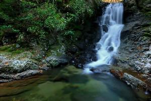 巌窟滝（赤目四十八滝）