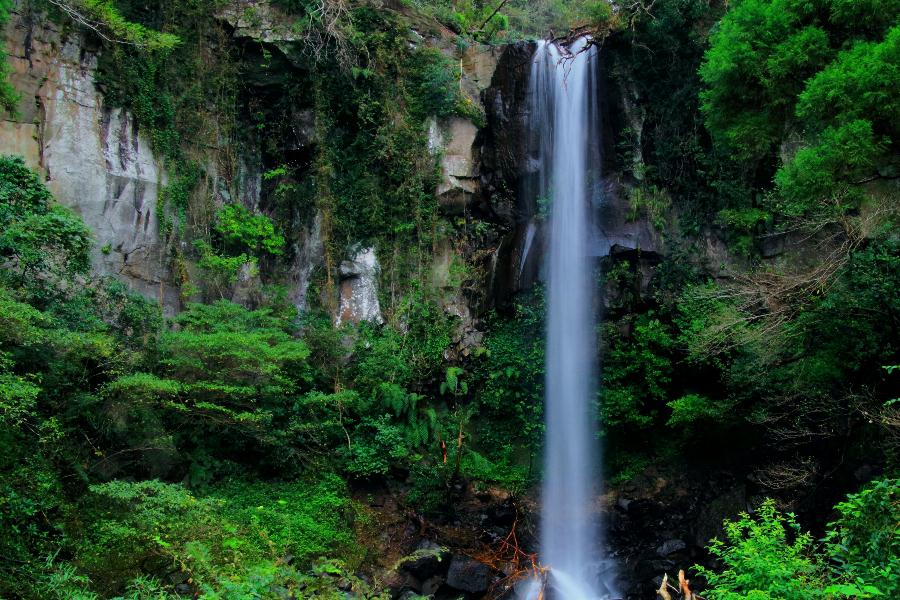 長次郎の滝(ちょうじろうのたき)・鹿児島県錦江町