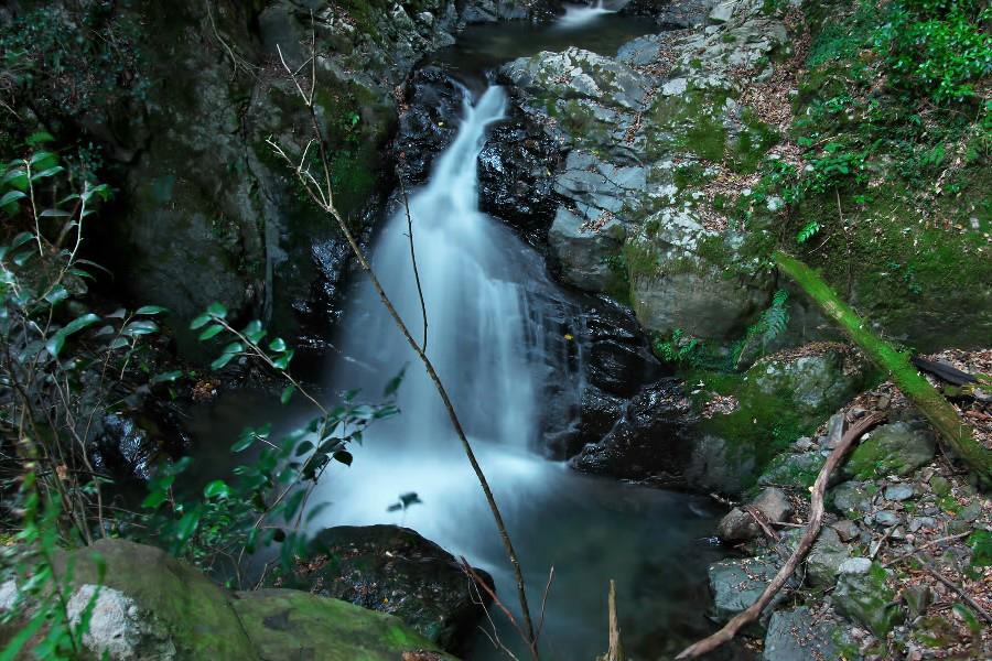 梅ヶ枝の滝（うめがえのたき）【熊本県八代市】