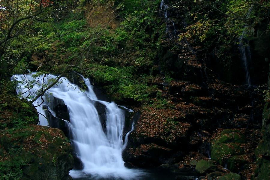 立岩の滝（下段）