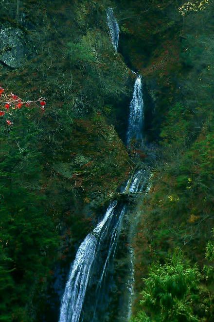 丸神の滝【埼玉県小鹿野町】