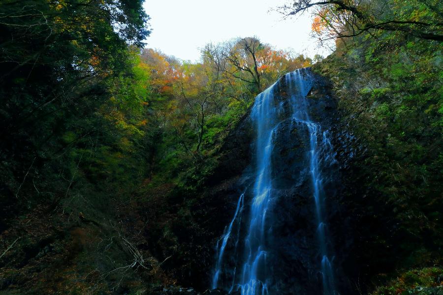 白猪の滝・愛媛県東温市