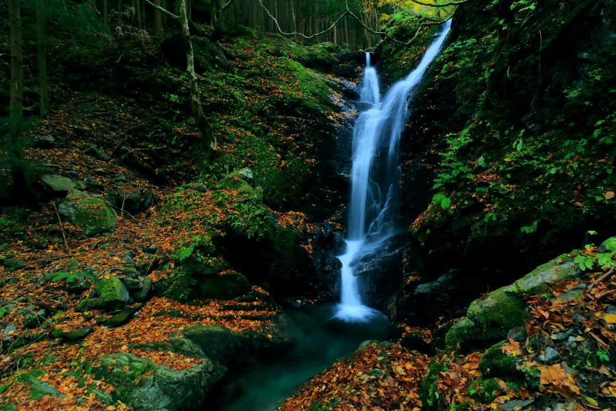 出会い滝・徳島県神山町