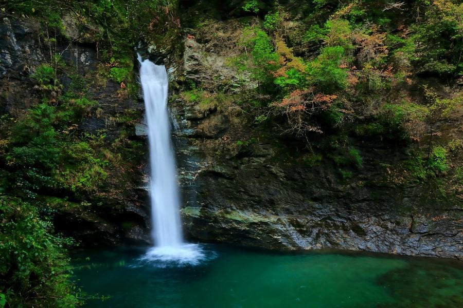 土々呂の滝（どどろのたき）【徳島県つるぎ町】