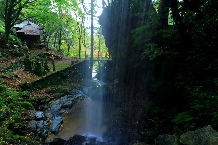 不動滝(星谷寺)・徳島県勝浦町