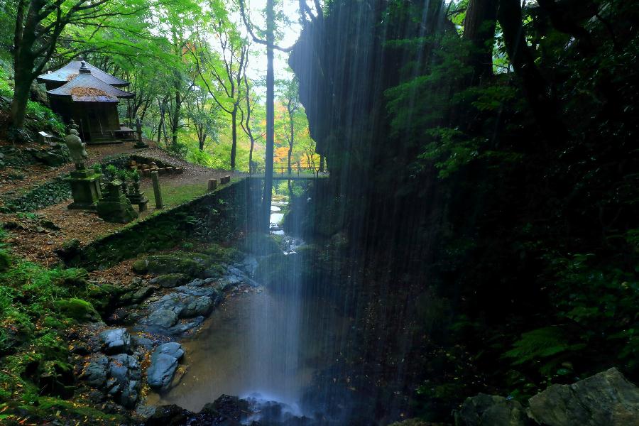 不動滝（星谷寺）・徳島県勝浦町