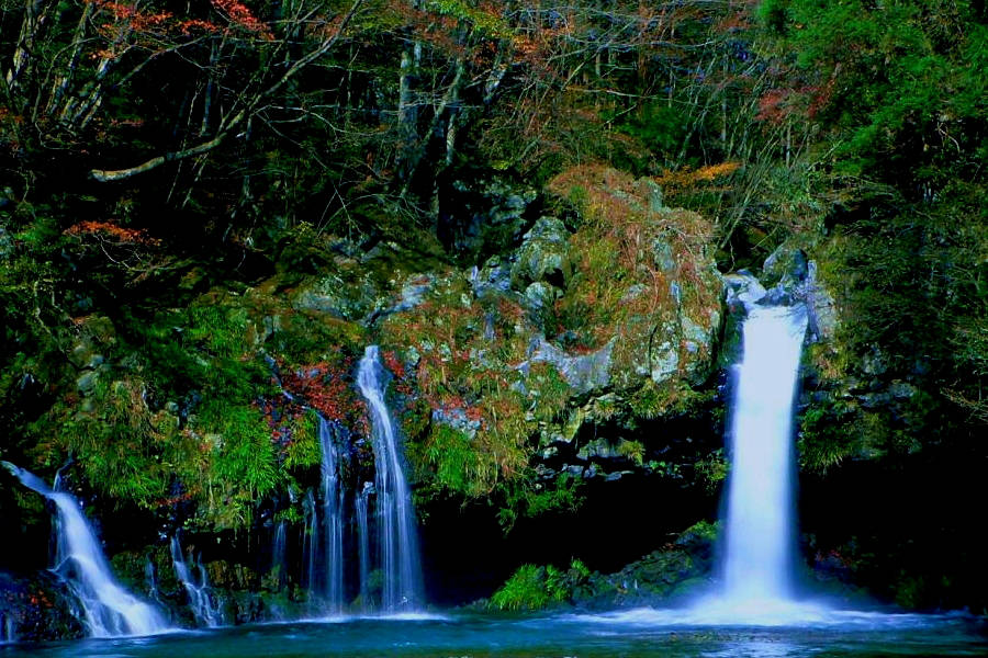 陣馬の滝（じんばのたき）静岡県富士宮市