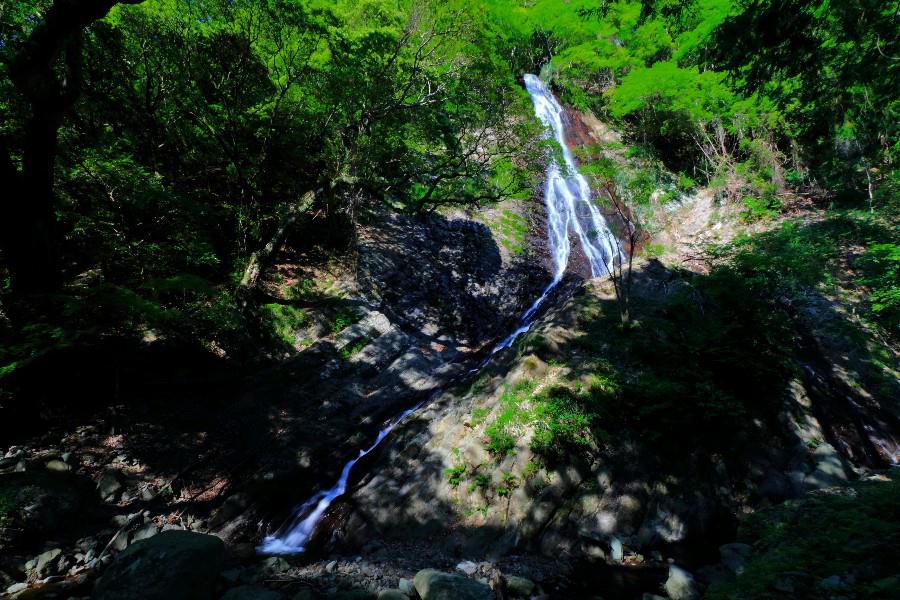 神洞滝（じんぼらたき）　【静岡県西伊豆町】