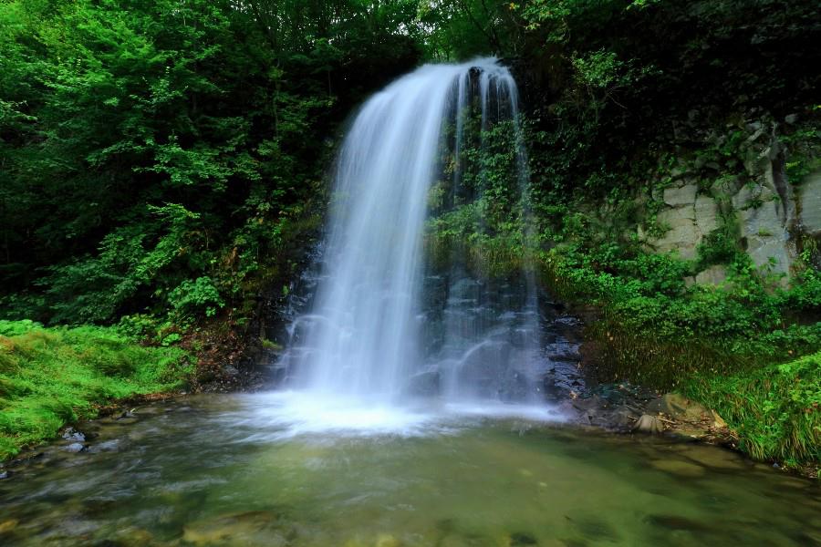 湯の又の滝　（ゆのまたのたき）　【秋田県鹿角市】