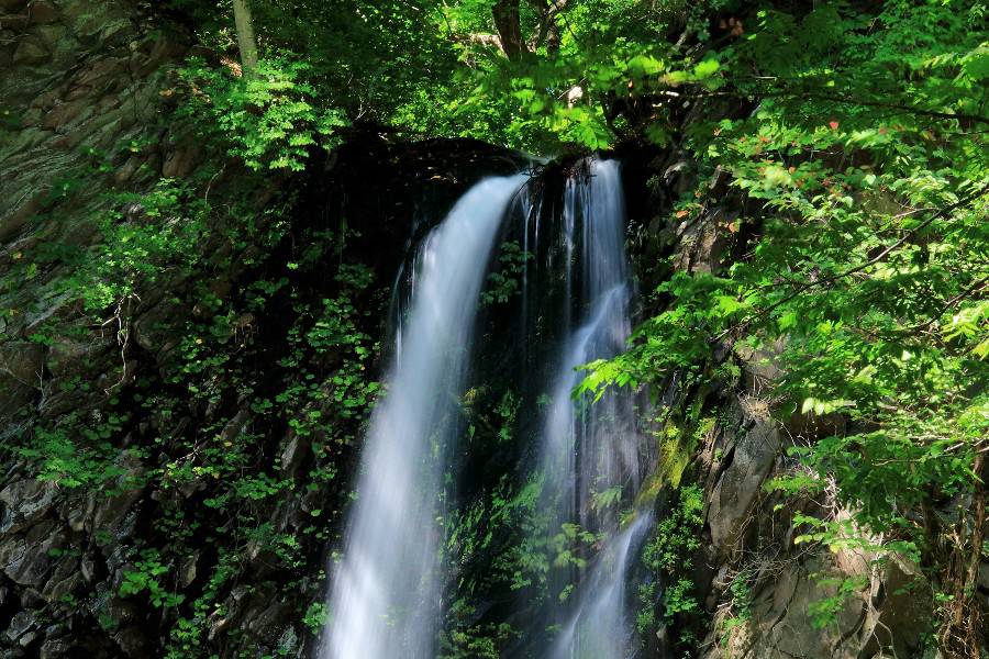 蛇追ヶ滝（じゃおいがたき）【福島県耶麻郡磐梯町】