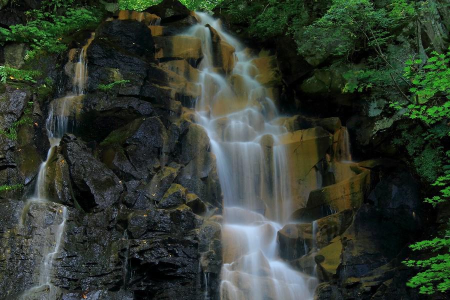 幻の滝(まぼろしのたき) 【福島県耶麻郡磐梯町】