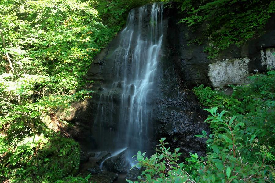 慈光滝（じこうたき）【山形県酒田市】