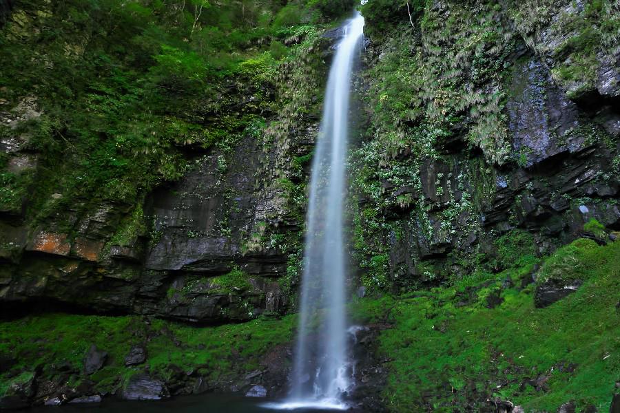 阿弥陀ヶ滝(あみだがたき)【岐阜県郡上市】≪日本の滝百選≫