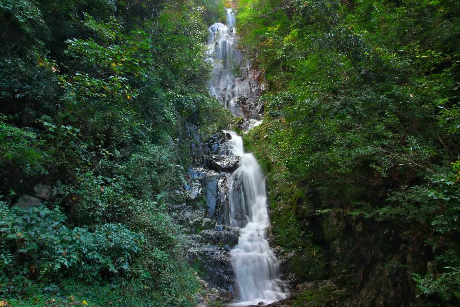 常清滝（じょうせいたき）≪日本の滝百選≫【広島県三次市】】