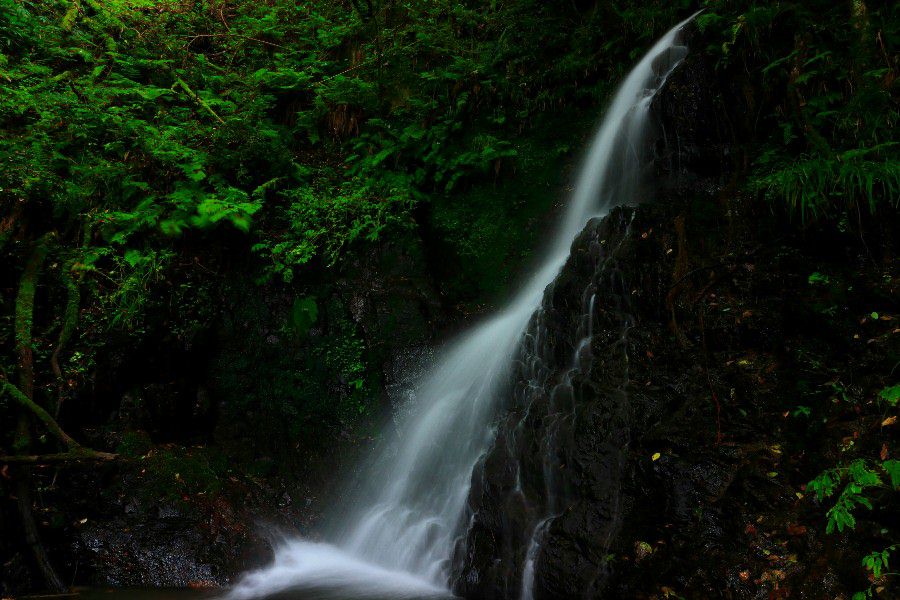 源兵衛滝 (平栃の滝)島根県の滝・吉賀町