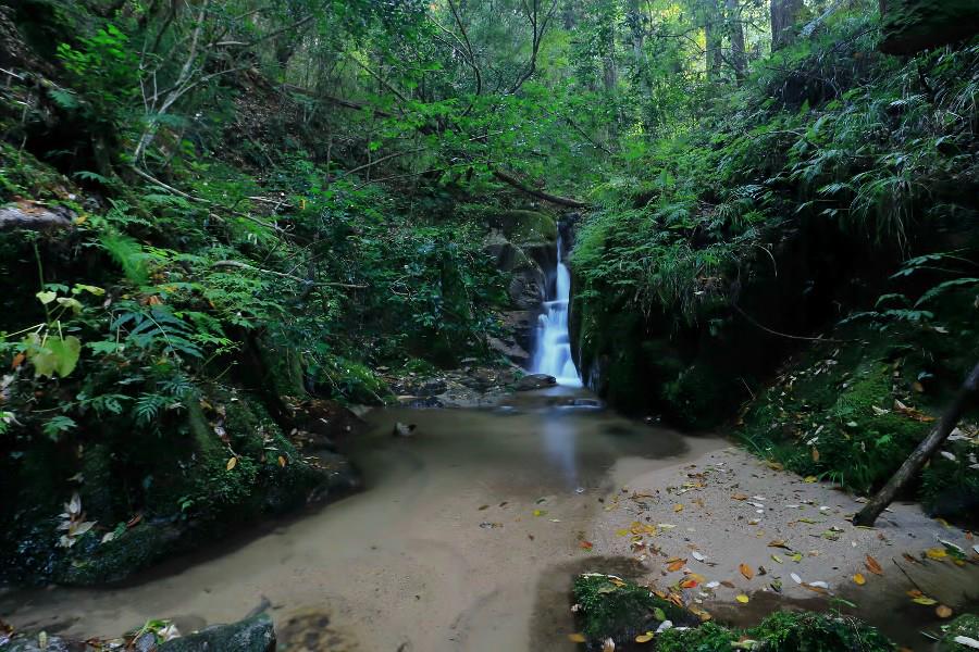 女滝≪蹄の滝（ひずめのたき）≫【島根県安来市】