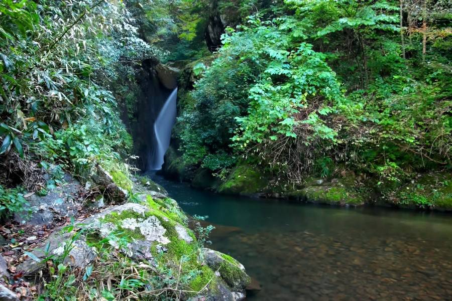 滝尻滝（たきじりだき）≪日本の滝百選≫【島根県雲南市】