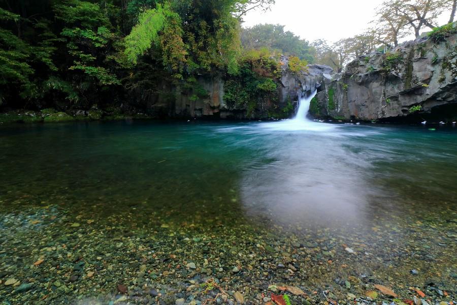 おなん淵の滝（おなんふちたき）【山梨県都留市】