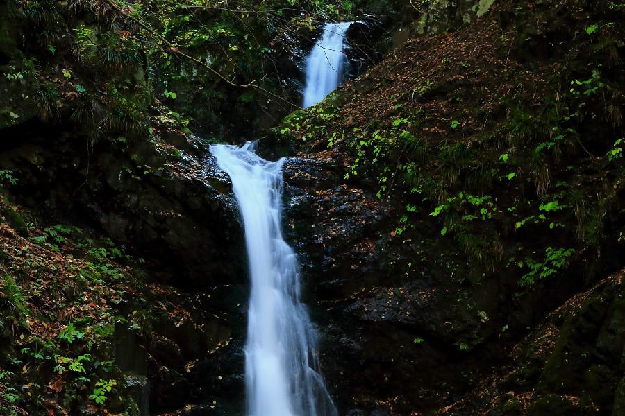 雄滝・雌滝 (おたき・めたき) 【山梨県丹波山村】