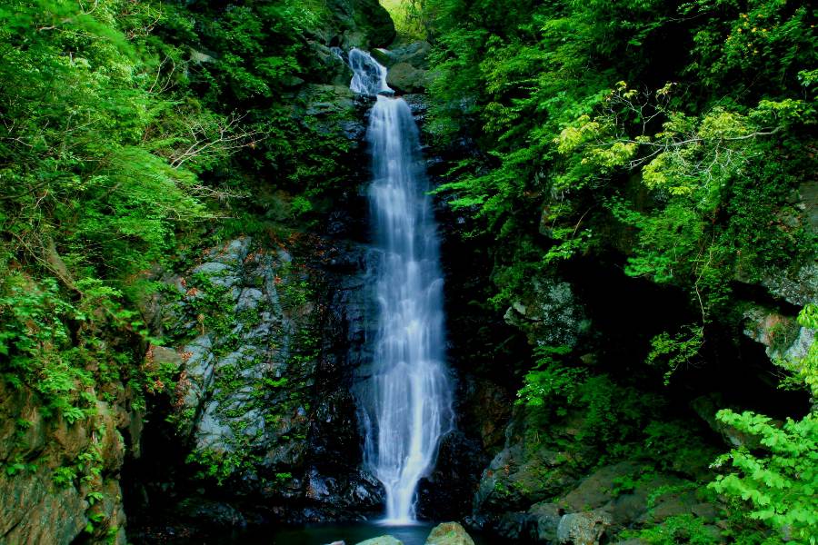 不動滝　【山梨県富士川町】