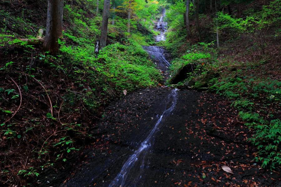 下見の滝　【山梨県富士吉田市】