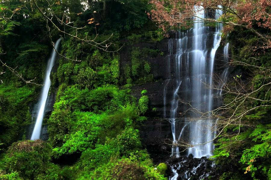 太郎・次郎滝（たろう・じろうたき）【山梨県都留市】